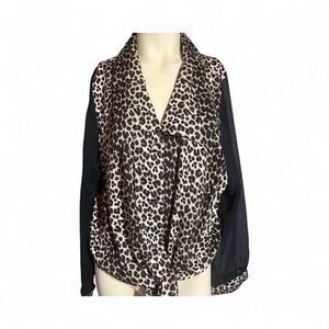 Vintage‎ Diana Marco Chic Leopard Print Blouse with Black Sheer Sleeves (332)